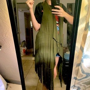 Cute vest jacket with fringe detail